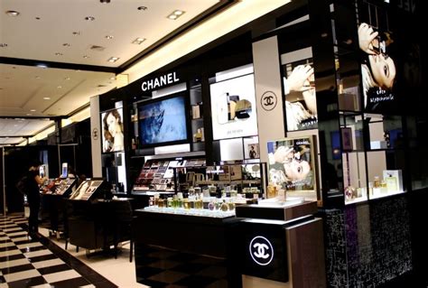 chanel at bloomingdales nyc|stores that carry chanel.